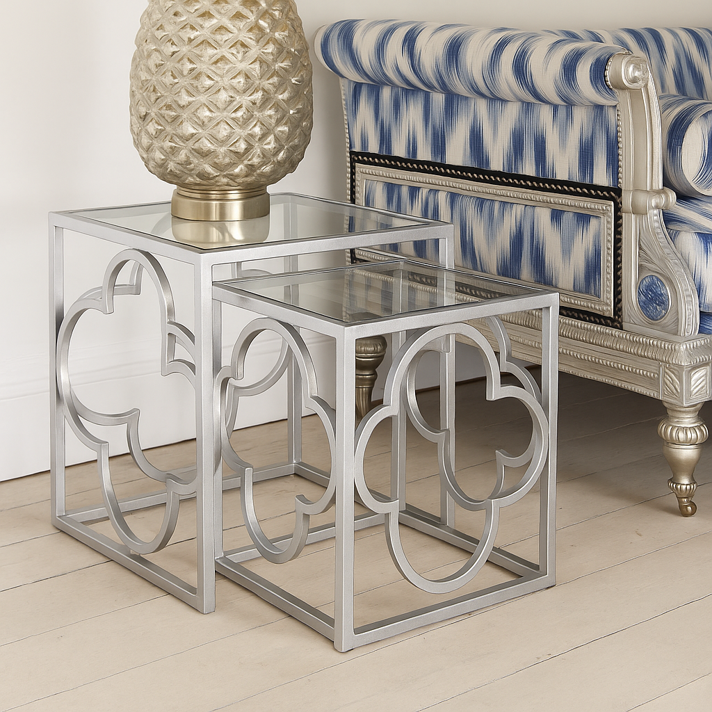 The Majestic Clover Nesting Tables (Set of 2)